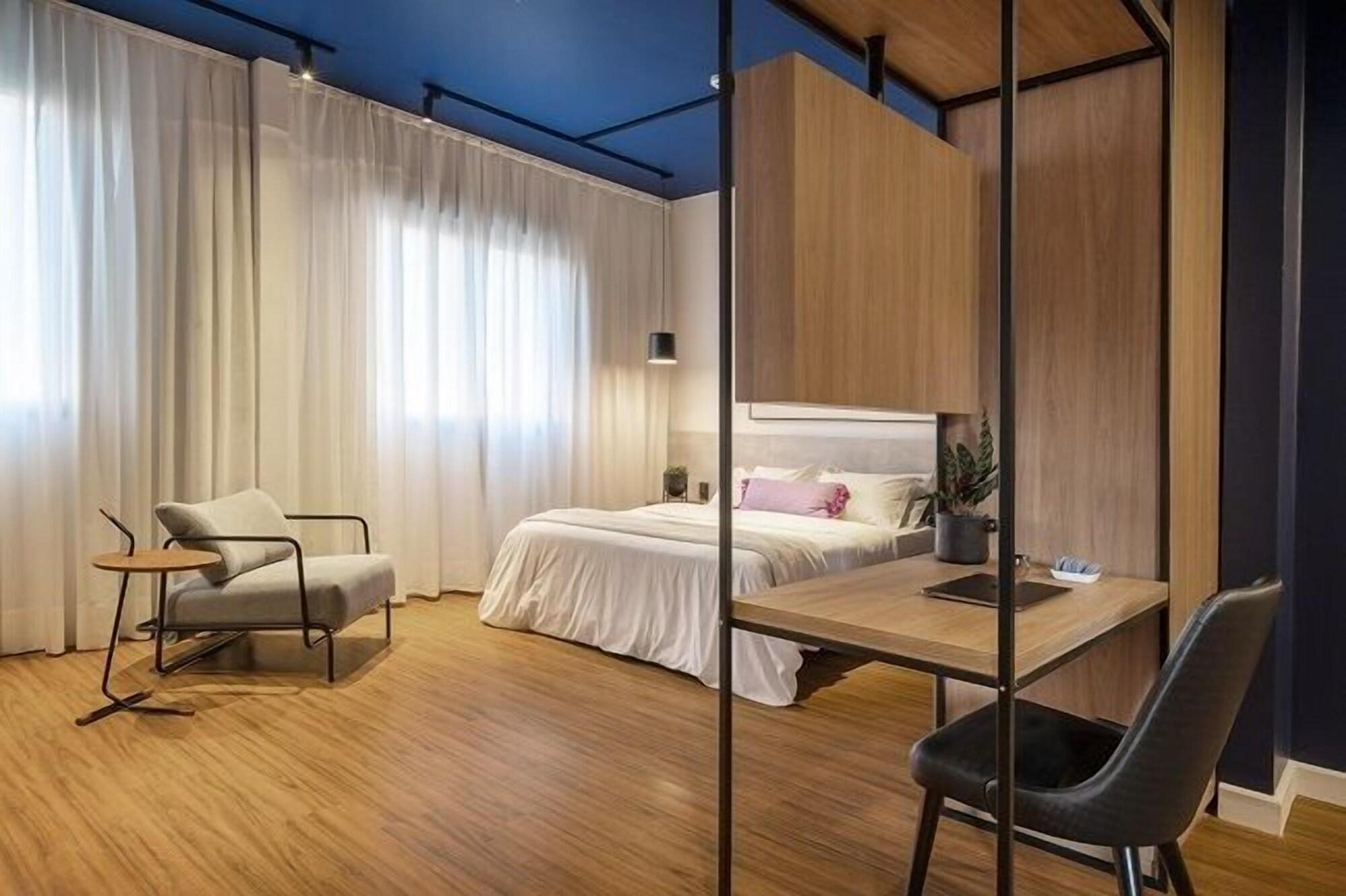 Swan Generation Hotel