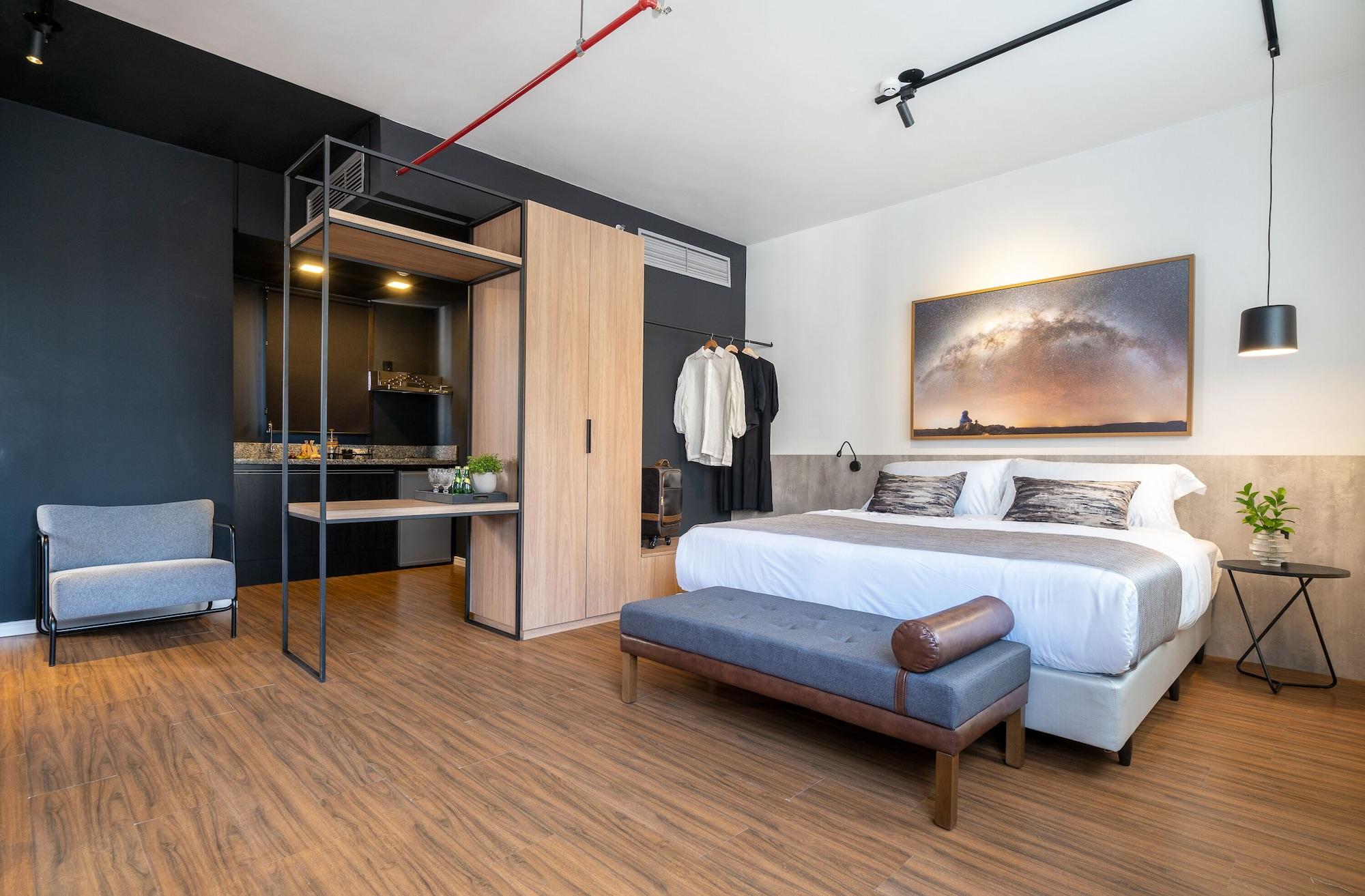 Swan Generation Hotel